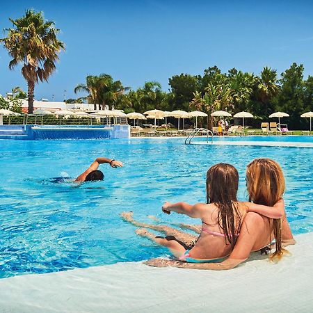 Riva Marina Resort - Cdshotels Каровиньо Екстериор снимка