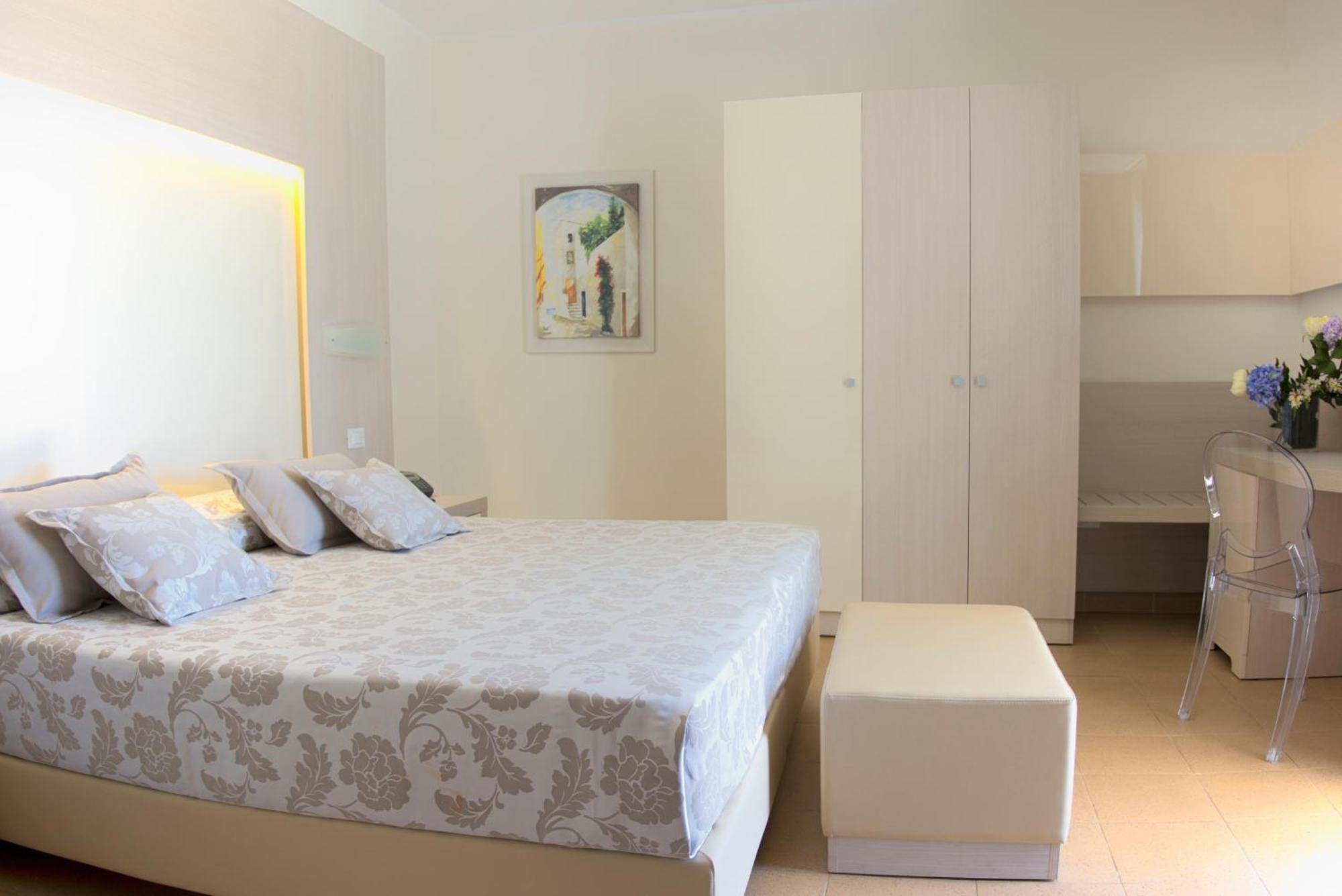 Riva Marina Resort - Cdshotels Каровиньо Екстериор снимка
