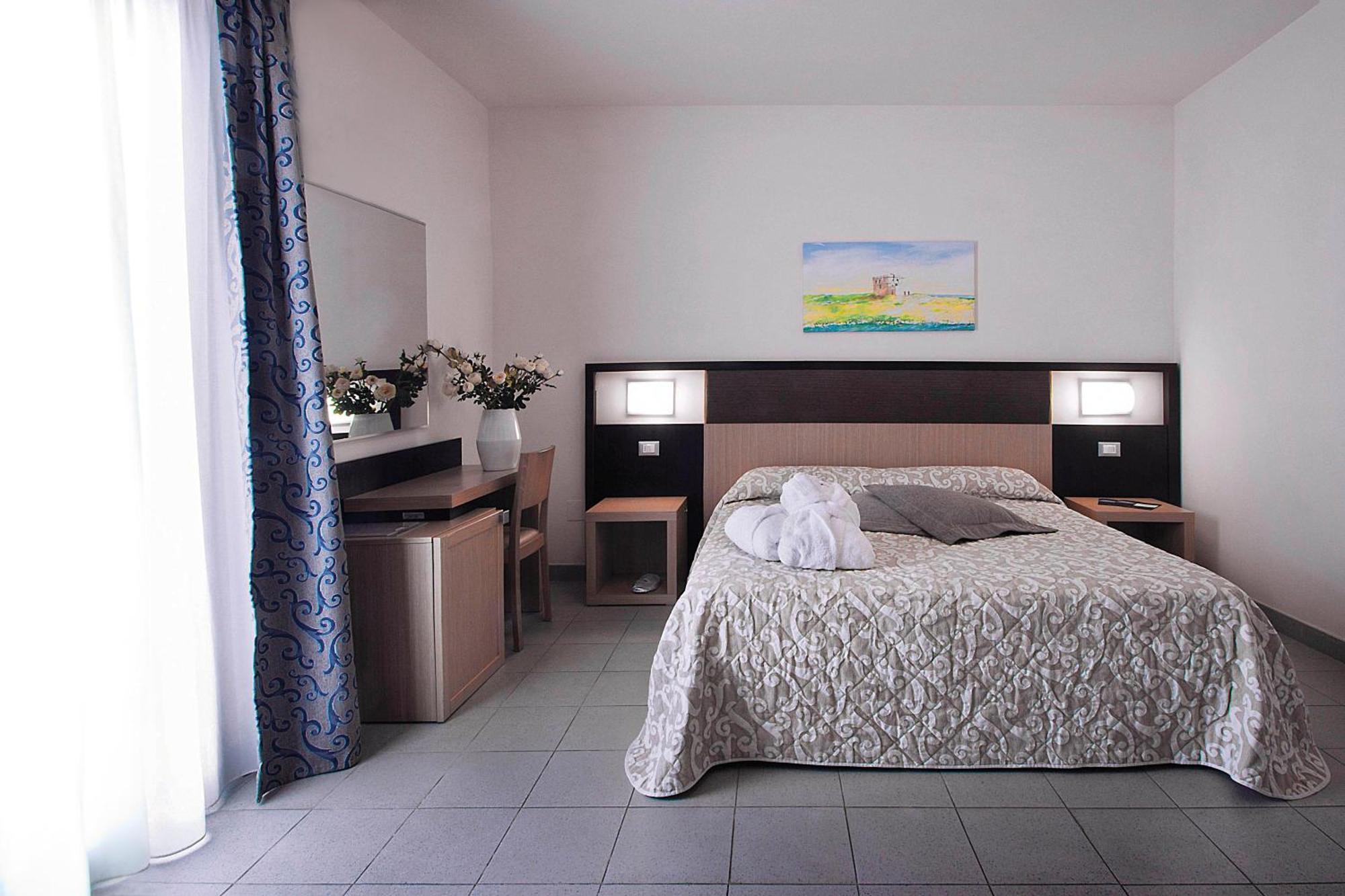 Riva Marina Resort - Cdshotels Каровиньо Екстериор снимка