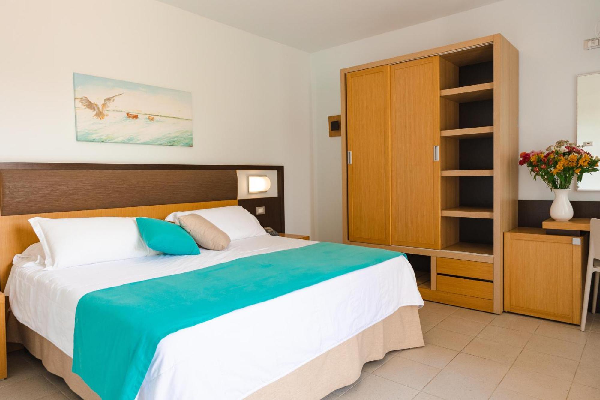 Riva Marina Resort - Cdshotels Каровиньо Екстериор снимка