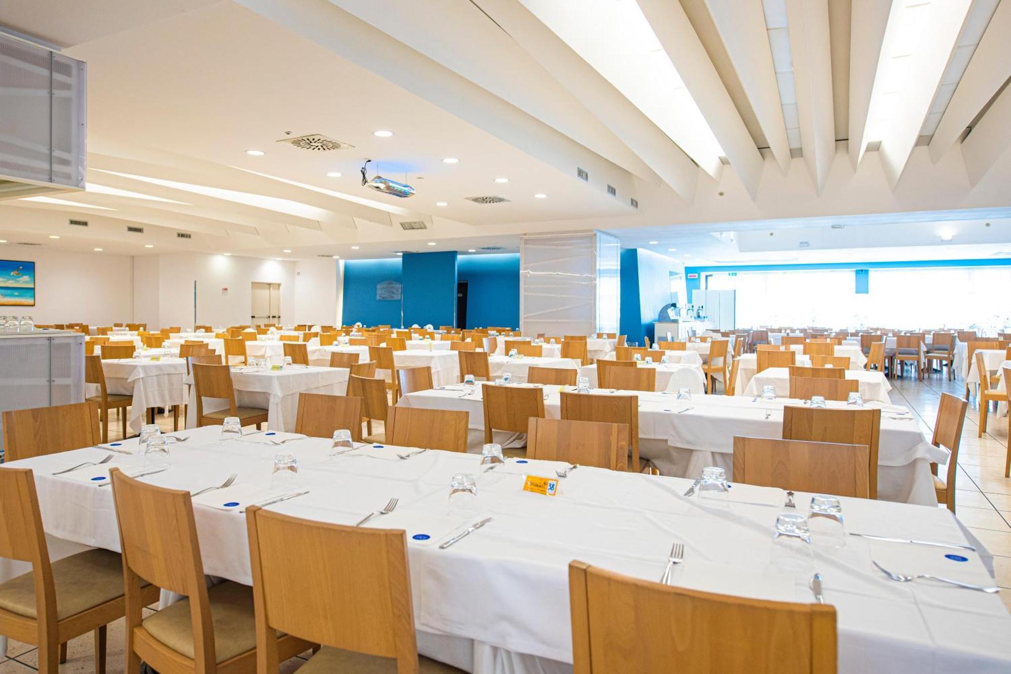 Riva Marina Resort - Cdshotels Каровиньо Екстериор снимка