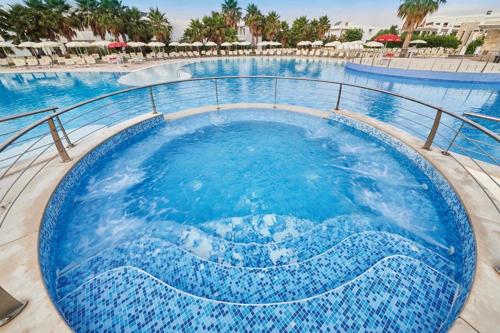Riva Marina Resort - Cdshotels Каровиньо Екстериор снимка